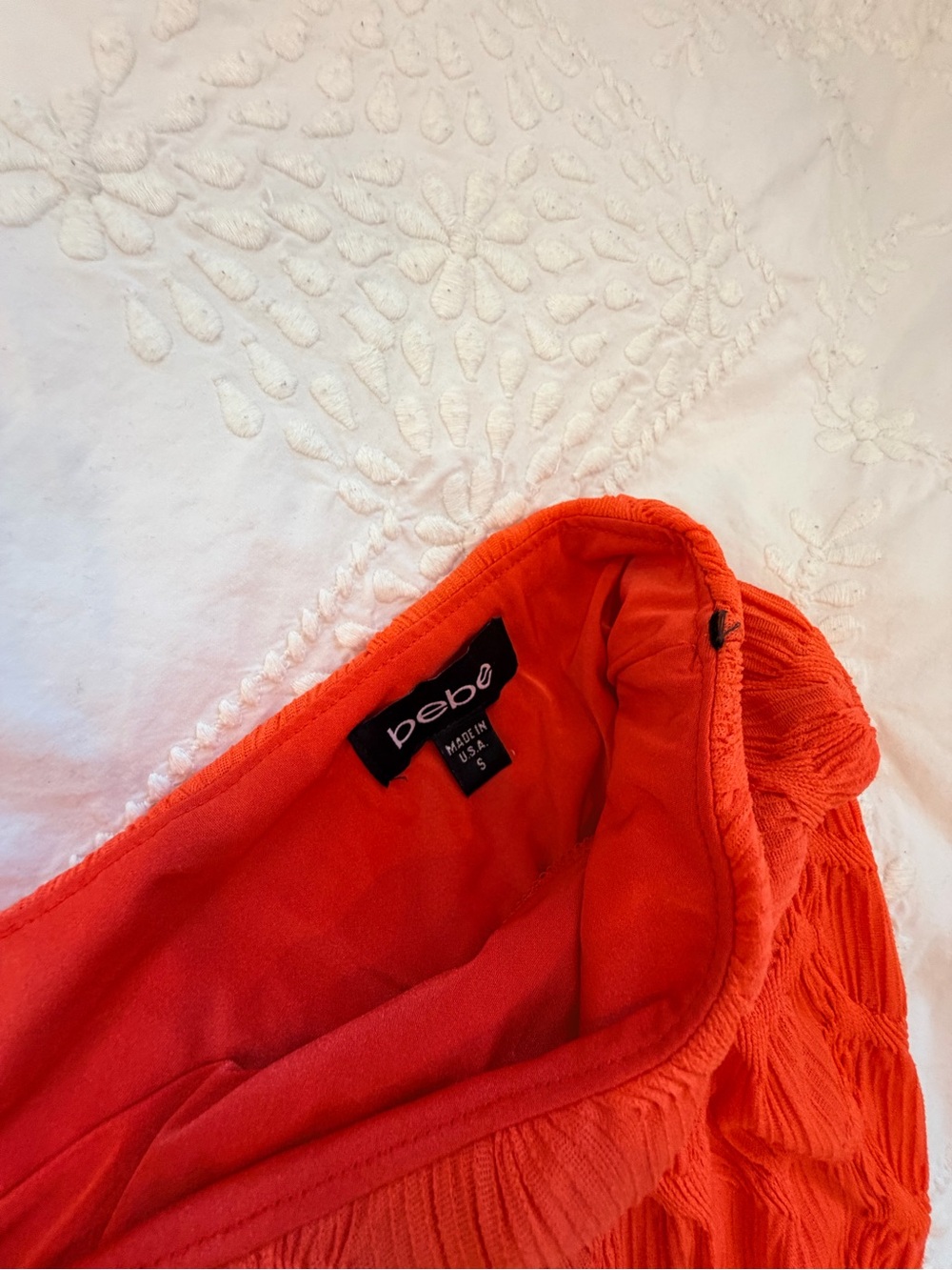 Bebe Bright Orange Textured knit V-Neck Bell Sleeve Bodycon Mini Dress - Picture 3 of 5